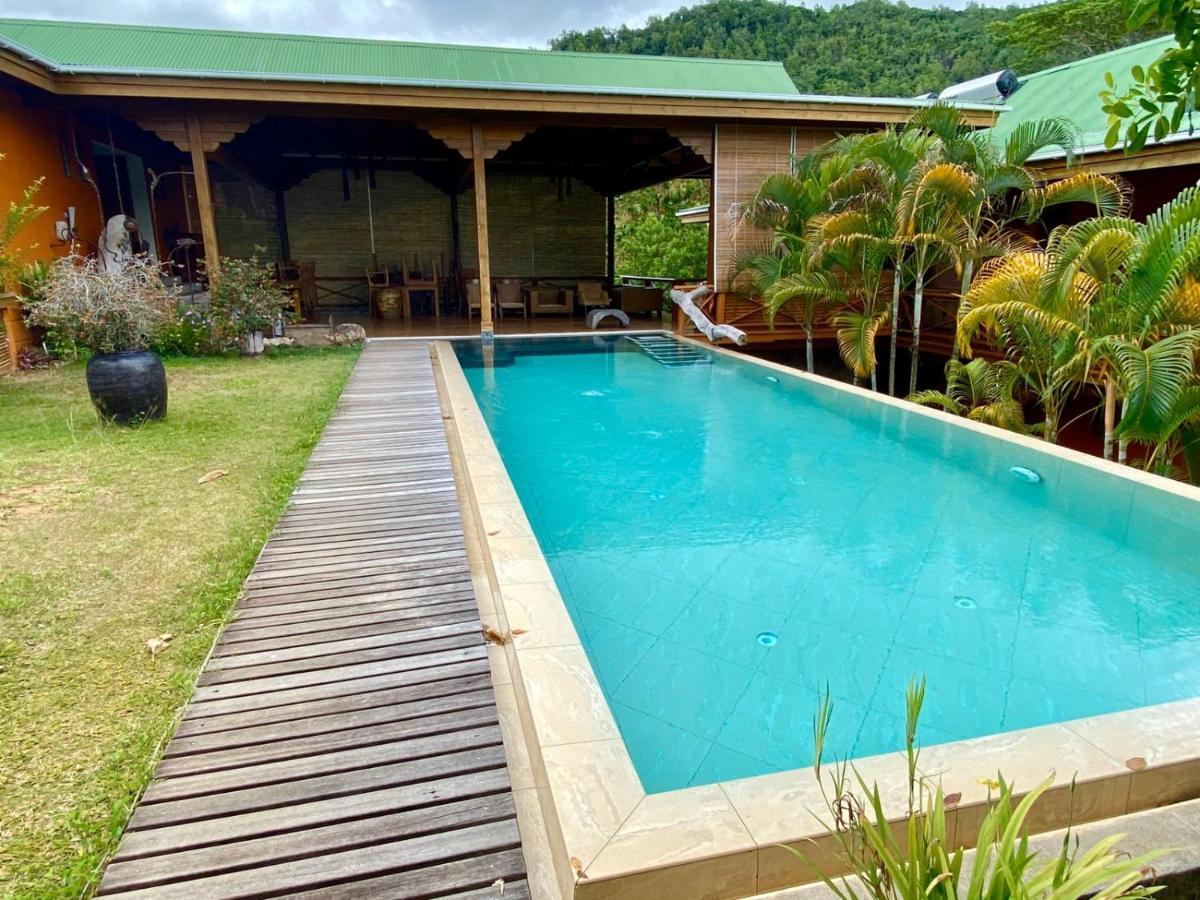 Waterfall Accomodation Port Glaud Ngoại thất bức ảnh
