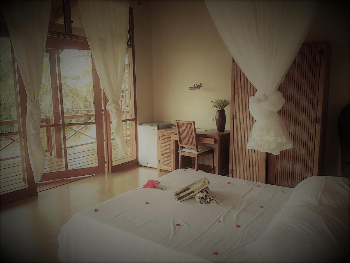 Waterfall Accomodation Port Glaud Ngoại thất bức ảnh